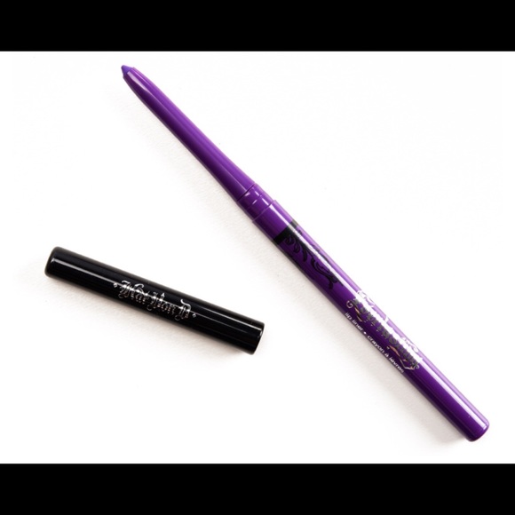Kat Von D Other - Kat Von D everlasting Lip liner color Roxy and color Coven  0.25g